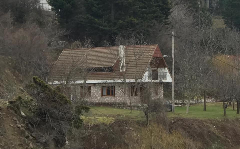 Mikro Katafygio Stavli Luaran gambar